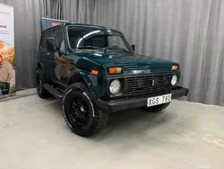 Grön Begagnad 2005 Lada niva SUV | 74 900 kr