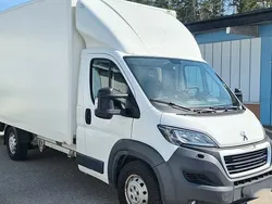Vit Begagnad 2018 Peugeot Boxer Van | 179 900 kr (Bra pris)