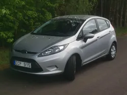 Grå Begagnad 2010 Ford Fiesta Halvkombi | 49 500 kr (Bra pris)