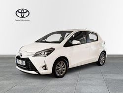 Vit Begagnad 2018 Toyota Yaris Halvkombi | 139 900 kr (Marknadspris)