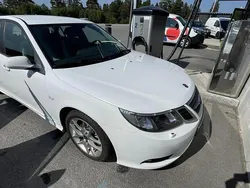 Vit Begagnad 2010 Saab 9-3 Vector Sedan | 55 000 kr (Marknadspris)