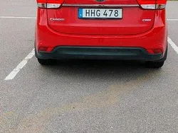 Röd Begagnad 2014 Kia Carens Minibuss | 96 000 kr (Bra pris)
