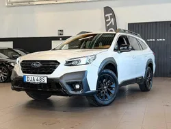 Vit Begagnad 2023 Subaru Outback SUV | 379 900 kr (Bra pris)
