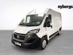 Vit Begagnad 2024 Fiat Ducato Van | 384 000 kr (Marknadspris)