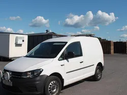 Vit Begagnad 2016 VW Caddy Maxi Minibuss | 120 000 kr (Marknadspris)