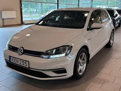 Vit Begagnad 2018 VW Golf VII Halvkombi | 149 900 kr (Marknadspris)