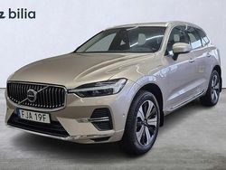 Grå Begagnad 2023 Volvo XC60 Plus SUV | 529 000 kr (Marknadspris)