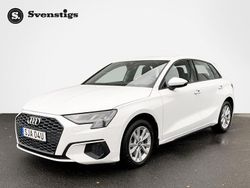 Vit (ibisvit) Begagnad 2022 Audi A3 Sportback Proline Halvkombi | 227 800 kr (Marknadspris)