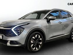 Grå (silver) Begagnad 2024 Kia Sportage Advance SUV | 399 900 kr (Marknadspris)