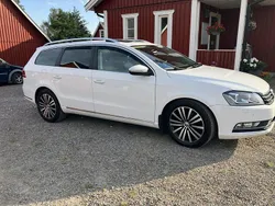Vit Begagnad 2015 VW Passat Kombi | 89 000 kr (Lite dyr)