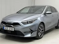 Grå Begagnad 2022 Kia Ceed Advance | 204 900 kr (Bra pris)