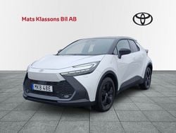 Vit Ny 2024 Toyota C-HR Style SUV | 439 000 kr (Marknadspris)