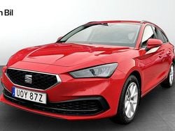 Röd Begagnad 2021 Seat Leon Style Kombi | 199 900 kr (Marknadspris)
