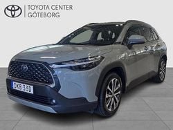Grön Begagnad 2023 Toyota Corolla Cross Style SUV | 345 000 kr (Marknadspris)