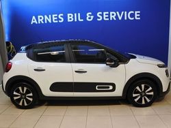 Vit Begagnad 2022 Citroën C3 PureTech Halvkombi | 124 900 kr (Marknadspris)