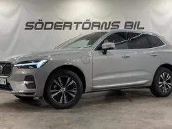 Grå Begagnad 2023 Volvo XC60 Core SUV | 499 900 kr (Marknadspris)