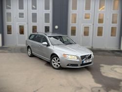 Silver Begagnad 2011 Volvo V70 Momentum Kombi | 54 900 kr (Bra pris)