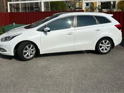Vit Begagnad 2015 Kia Ceed Sportswagon Comfort Kombi | 94 000 kr (Marknadspris)