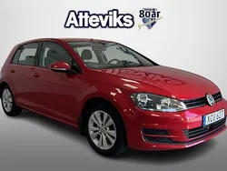 Röd Begagnad 2016 VW Golf VII Sedan | 129 000 kr (Marknadspris)