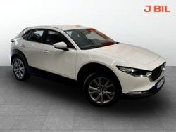 Arctic white Begagnad 2022 Mazda CX-30 Sky SUV | 219 900 kr (Marknadspris)