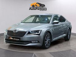 Ljusbrun (brun) Begagnad 2016 Skoda Superb LAURIN & KLEMENT Halvkombi | 168 900 kr (Marknadspris)