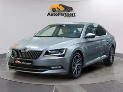 Ljusbrun (brun) Begagnad 2016 Skoda Superb LAURIN & KLEMENT Halvkombi | 168 900 kr (Marknadspris)
