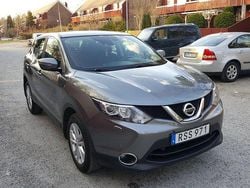 Grå Begagnad 2014 Nissan Qashqai SUV | 89 000 kr (Marknadspris)