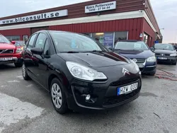 Svart (svartmetallic) Begagnad 2011 Citroën C3 Halvkombi | 49 814 kr (Marknadspris)