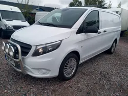 Vit Begagnad 2020 Mercedes Vito Minibuss | 229 500 kr (Marknadspris)