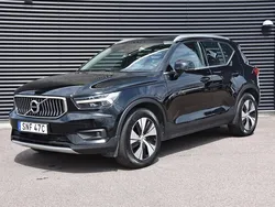 Svart Begagnad 2021 Volvo XC40 Inscription SUV | 329 900 kr (Marknadspris)