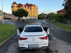 Vit Begagnad 2019 Mercedes CLA200 AMG Sportkupé | 297 000 kr (Marknadspris)