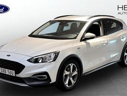 Frozen white Begagnad 2021 Ford Focus Active Halvkombi | 159 900 kr (Bra pris)