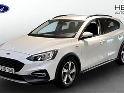 Frozen white Begagnad 2021 Ford Focus Active Halvkombi | 159 900 kr (Bra pris)