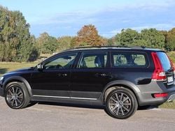 Svart Begagnad 2016 Volvo XC70 Dynamic Kombi | 214 000 kr (Marknadspris)
