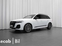 Vit (glaciärvit metallic) Ny 2025 Audi Q7 Design SUV | 1 079 000 kr (Marknadspris)