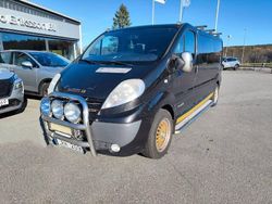 Svart Begagnad 2011 Nissan Primastar Minibuss | 99 875 kr