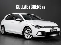 Vit Begagnad 2020 VW Golf VIII Halvkombi | 164 900 kr (Marknadspris)
