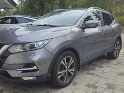 Grå Begagnad 2017 Nissan Qashqai 360º SUV | 145 000 kr (Marknadspris)