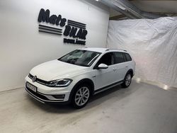 Vit Begagnad 2017 VW Golf Alltrack Kombi | 189 900 kr (Lite dyr)