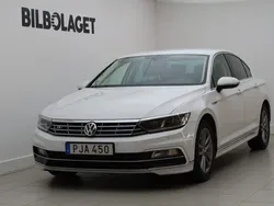 Vit Begagnad 2017 VW Passat Sedan | 189 800 kr (Marknadspris)