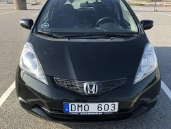Svart Begagnad 2010 Honda Jazz Halvkombi | 44 900 kr (Marknadspris)