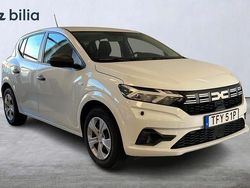 Vit Begagnad 2022 Dacia Sandero Essentiel Halvkombi | 129 900 kr (Marknadspris)