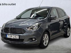 Grå Begagnad 2016 Ford Ka Plus Trend Halvkombi | 89 900 kr