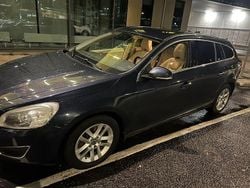 Blå Begagnad 2012 Volvo V60 Summum Kombi | 93 000 kr (Bra pris)
