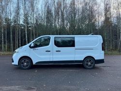 Vit Begagnad 2021 Renault Trafic Van | 399 999 kr