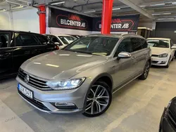 Silver metallic Begagnad 2017 VW Passat Alltrack Kombi | 219 000 kr (Marknadspris)