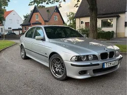 Grå Begagnad 2002 BMW 525 M Sport Sedan | 75 000 kr (Dyr)