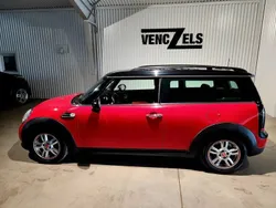 Röd Begagnad 2010 Mini Cooper Clubman Pepper Kombi | 85 000 kr