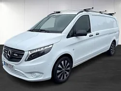 Vit Begagnad 2023 Mercedes Vito Minibuss | 519 000 kr (Dyr)