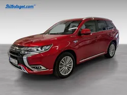 Röd Begagnad 2020 Mitsubishi Outlander P-HEV SUV | 269 500 kr (Marknadspris)